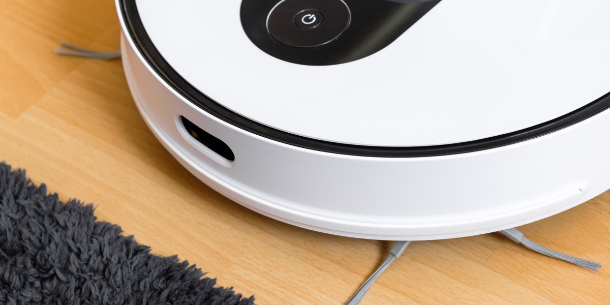 The Top Robot Vacuums Gurus Are Doing 3 Things